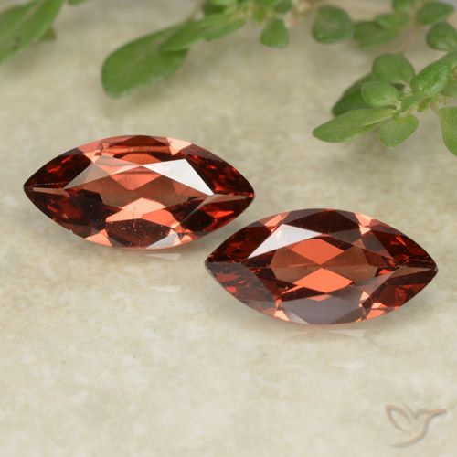 2.05ctw Natürlicher Tiefes Beerenrot Pyrop-Granat, Marquise, VVS-VS