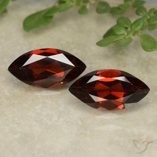 2.32ctw Natürlicher Sangria Rot Pyrop-Granat, Marquise, VVS-VS