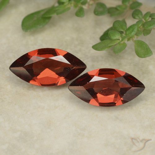 1.83ctw Natürlicher dunkelrot Pyrop-Granat, Marquise, VVS-VS