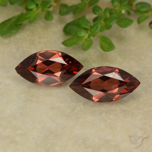 2.38ctw Natürlicher Tiefes Scharlachrot Pyrop-Granat, Marquise, VVS-VS