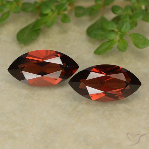 3.06ctw Natürlicher tiefrot Pyrop-Granat, Marquise, VVS-VS