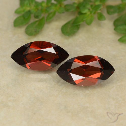 2.95ctw Natürlicher dunkelrot Pyrop-Granat, Marquise, VVS-VS