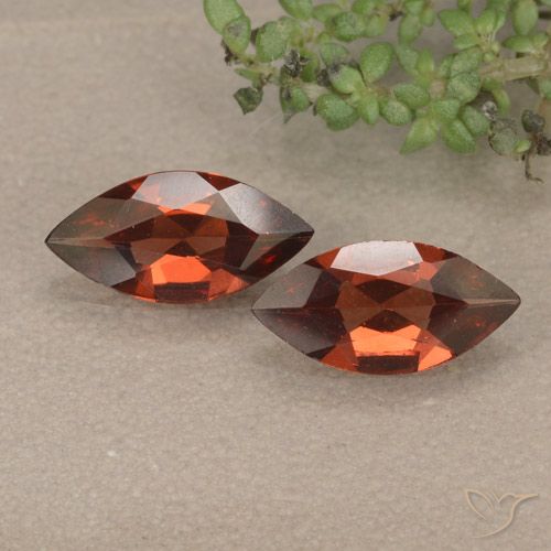 1.49ctw Natürlicher tiefrot Pyrop-Granat, Marquise, VVS-VS