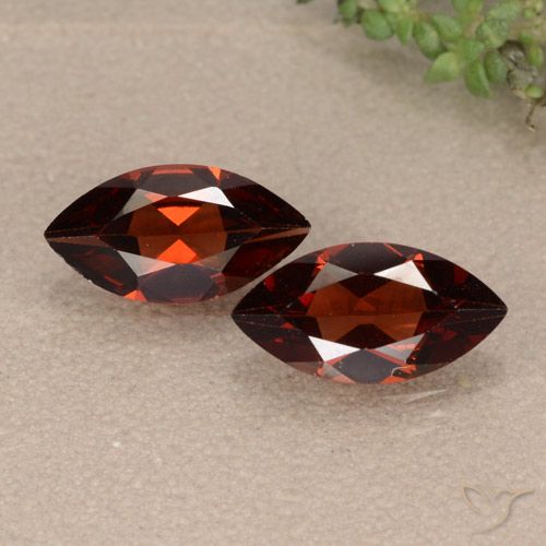 2.30ctw Natürlicher Sangria Rot Pyrop-Granat, Marquise, VVS-VS