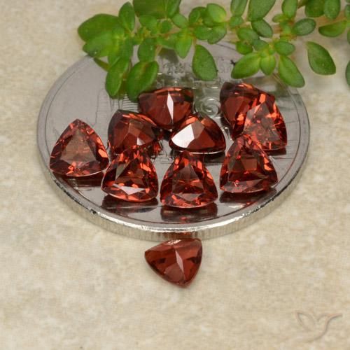 2.95 ct natürliche tiefrot Pyrop-Granat-Edelsteine, Trillion, VS