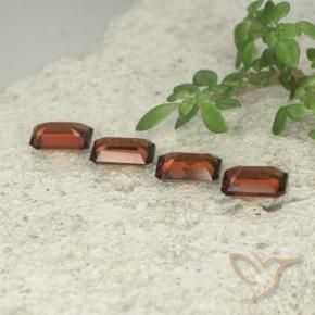 2.25 ct natürliche Sangria Rot Pyrop-Granat-Edelsteine, Oktagonschliff, VS