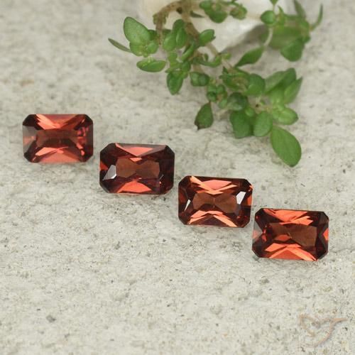 2.44ctw Natürlicher Sangria Rot Pyrop-Granat, Smaragdschliff, VVS-VS