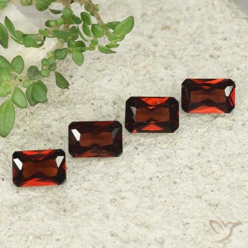 2.40 ct natürliche Sangria Rot Pyrop-Granat-Edelsteine, Oktagonschliff, VVS-VS
