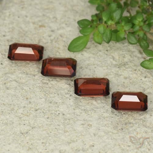 3.01 ct natürliche Sangria Rot Pyrop-Granat-Edelsteine, Oktagonschliff, VS