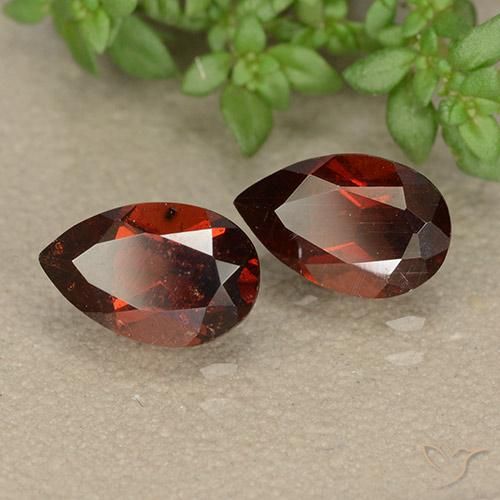 2.02 ct natürliche Merlot Rot Pyrop-Granat-Edelsteine, Birnenform, VS