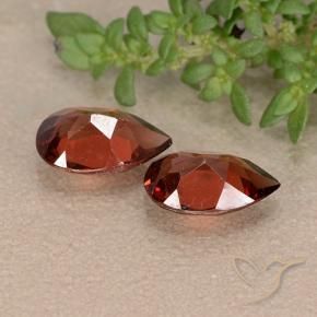 1.79 ct natürliche Sangria Rot Pyrop-Granat-Edelsteine, Birnenform, VVS-VS