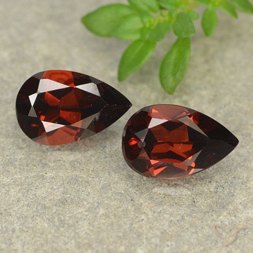 2.01ctw Natürlicher Merlot Rot Pyrop-Granat, Birnenform, VVS-VS