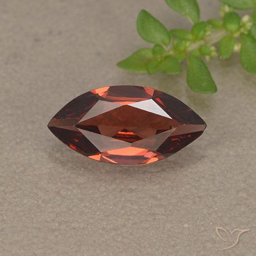 1,04 ctw natürlicher roter Pyrop, Marquise, VVS-VS