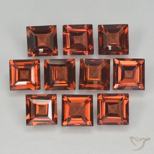 3.84ctw Natürlicher Mittelrot Pyrop-Granat, Quadrat, VVS-VS