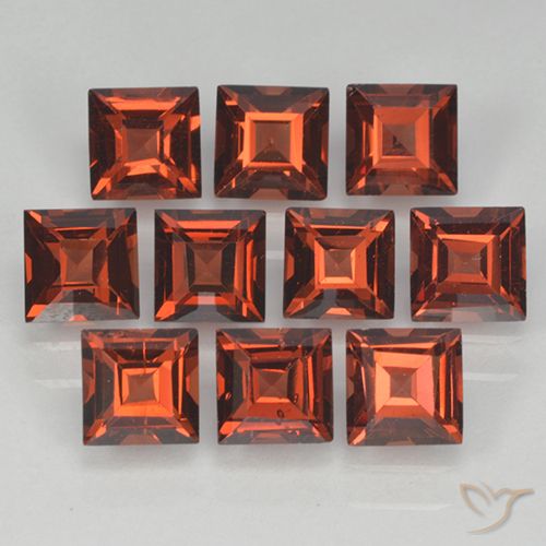 4.45ctw Natürlicher tiefrot Pyrop-Granat, Quadrat, VVS-VS