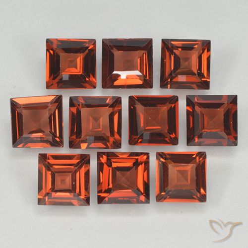 3.84ctw Natürlicher Mittelrot Pyrop-Granat, Quadrat, VVS-VS
