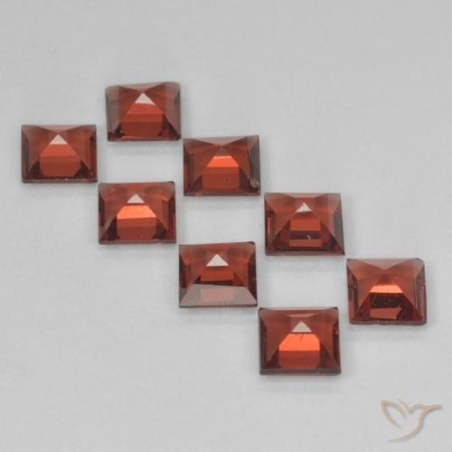 2.94 ct natürliche Sangria Rot Pyrop-Granat-Edelsteine, Quadrat, VVS-VS
