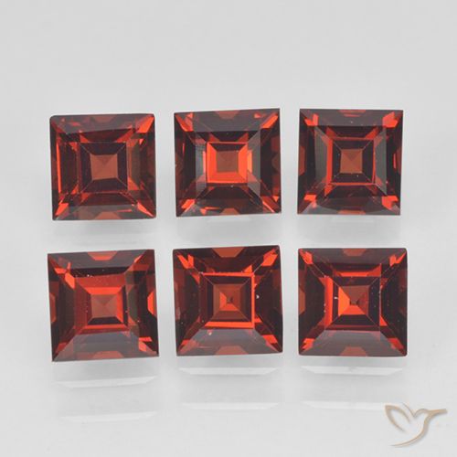 2.96ctw Natürlicher Mittelrot Pyrop-Granat, Quadrat, VVS-VS