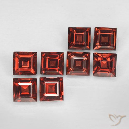3.56ctw Natürlicher Mittelrot Pyrop-Granat, Quadrat, VVS-VS