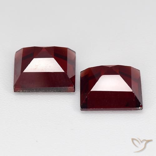 4.27 ct natürliche tiefrot Pyrop-Granat-Edelsteine, Quadrat, VVS-VS
