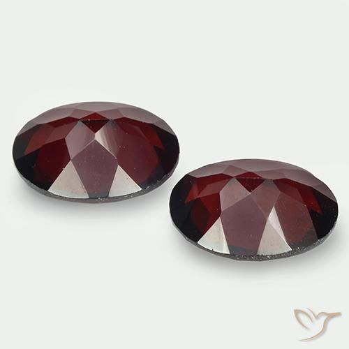 3,85 ct natürliche roter Pyrop-Edelsteine, Oval Schliff, VVS-VS