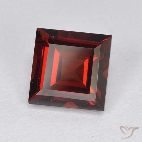 9,17 ctw natürlicher dunkelrot Pyrop-Granat, Quadrat, VVS-VS