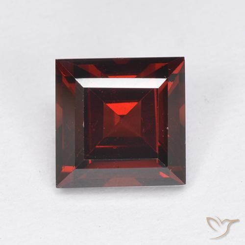 9,17 ctw natürlicher Tiefes Blutrot Pyrop-Granat, Quadrat, VVS-VS