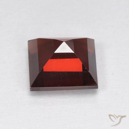 9,17 ctw natürlicher Tiefes Blutrot Pyrop-Granat, Quadrat, VVS-VS