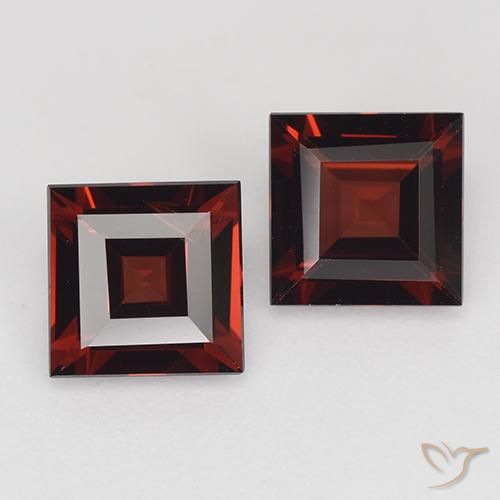 2.55ctw Natürlicher dunkelrot Pyrop-Granat, Quadrat, VVS-VS