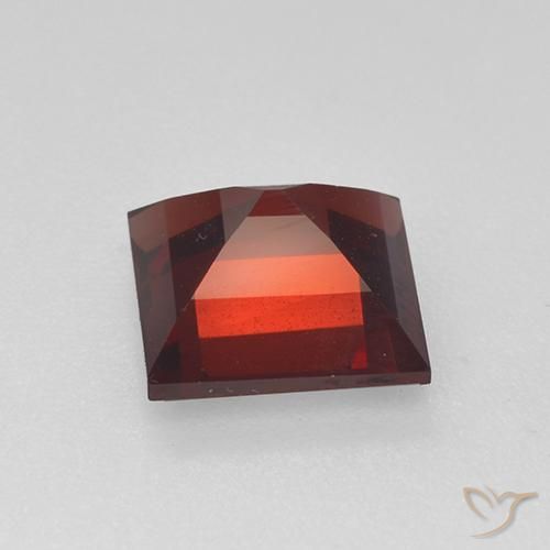 9,17 ctw natürlicher dunkelrot Pyrop-Granat, Quadrat, VVS-VS