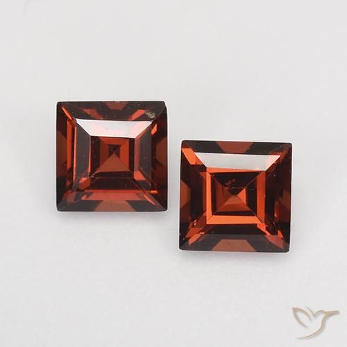 0.94ctw Natürlicher dunkelrot Pyrop-Granat, Quadrat, VVS-VS