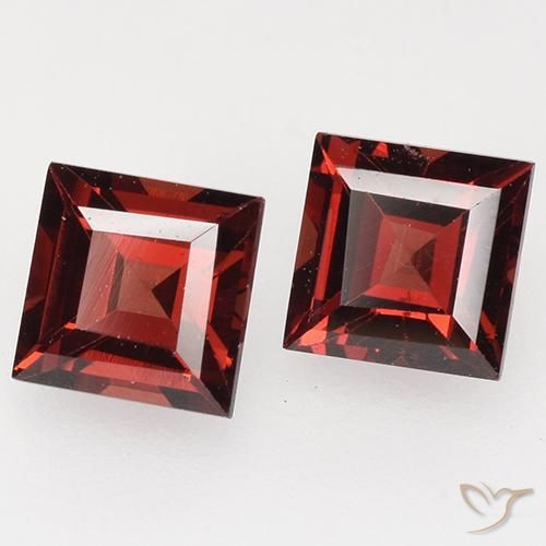 1.02 ct natürliche Tiefes Blutrot Pyrop-Granat-Edelsteine, Quadrat, VVS-VS