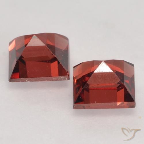 1.02 ct natürliche Mittelrot Pyrop-Granat-Edelsteine, Quadrat, VVS-VS