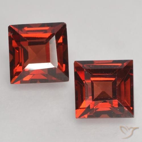 1.03ctw Natürlicher Sangria Rot Pyrop-Granat, Quadrat, VVS-VS