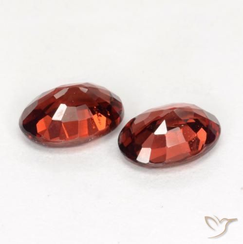 1.96 ct natürliche Johannisbeere Rot Pyrop-Granat-Edelsteine, Oval, VVS-VS