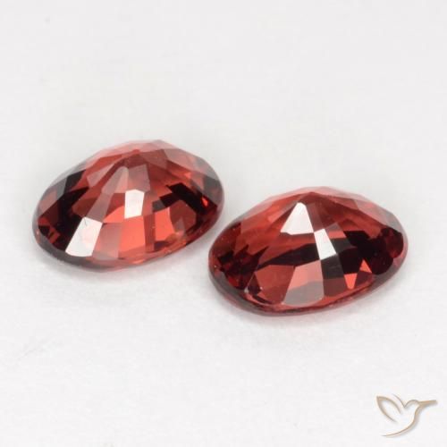 2.07 ct natürliche tiefrot Pyrop-Granat-Edelsteine, Oval, VS
