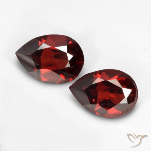 1.68ctw Natürlicher Tiefes Blutrot Pyrop-Granat, Birnenform, VVS-VS