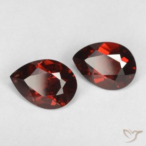 1.73 ct natürliche dunkelrot Pyrop-Granat-Edelsteine, Birnenform, VS