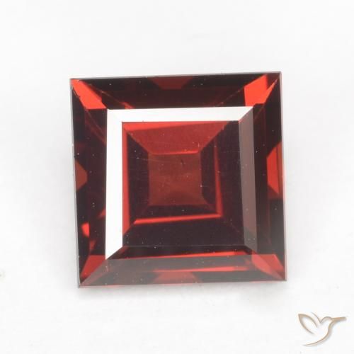 2.06ct Natürlicher Tiefes Blutrot Pyrop-Granat, Quadrat, VVS-VS
