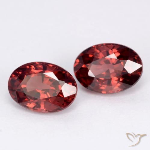 2.36 ct natürliche tiefrot Pyrop-Granat-Edelsteine, Oval, VS