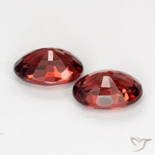 2.00 ct natürliche Tiefes Scharlachrot Pyrop-Granat-Edelsteine, Oval, VS