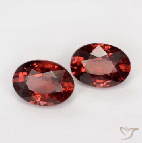 2.00 ct natürliche Tiefes Scharlachrot Pyrop-Granat-Edelsteine, Oval, VS