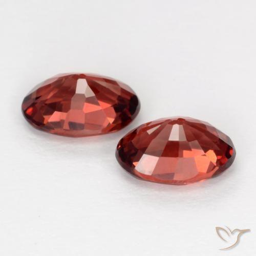 1.95 ct natürliche tiefrot Pyrop-Granat-Edelsteine, Oval, VVS-VS