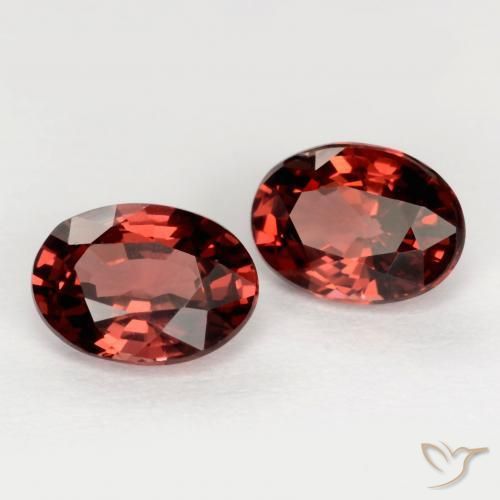 1.93 ct natürliche tiefrot Pyrop-Granat-Edelsteine, Oval, VVS-VS