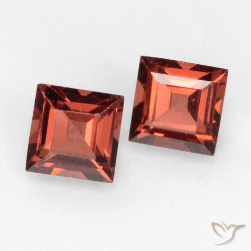 0.89 ct natürliche Tiefes Ziegelrot Pyrop-Granat-Edelsteine, Quadrat, VVS-VS