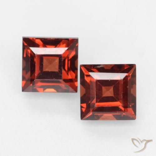 1.04ctw Natürlicher Mittelrot Pyrop-Granat, Quadrat, VVS-VS