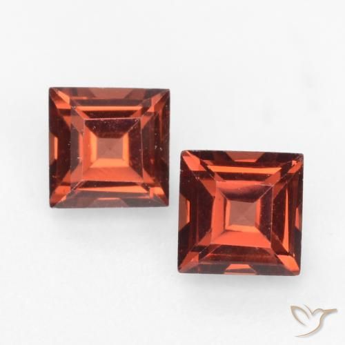0.87ctw Natürlicher tiefrot Pyrop-Granat, Quadrat, VVS-VS