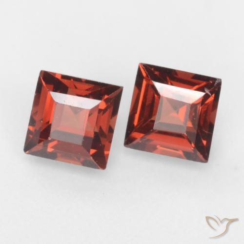 0.98 ct natürliche Mittelrot Pyrop-Granat-Edelsteine, Quadrat, VVS-VS