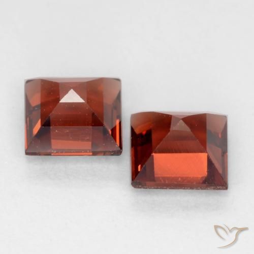 0.84 ct natürliche Mittelrot Pyrop-Granat-Edelsteine, Quadrat, VVS-VS