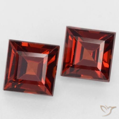 0.92 ct natürliche Tiefes Blutrot Pyrop-Granat-Edelsteine, Quadrat, VVS-VS